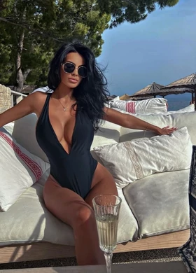 Алина