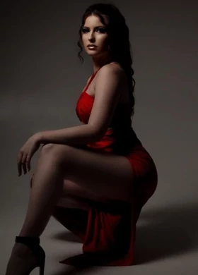 Полина