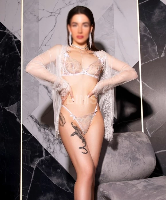 Алина
