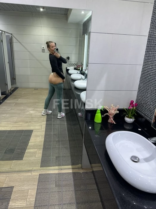 Roxanna