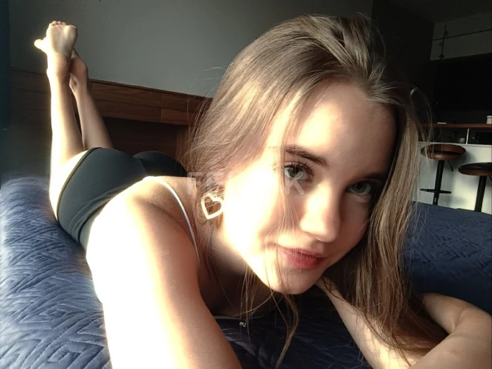 Аня